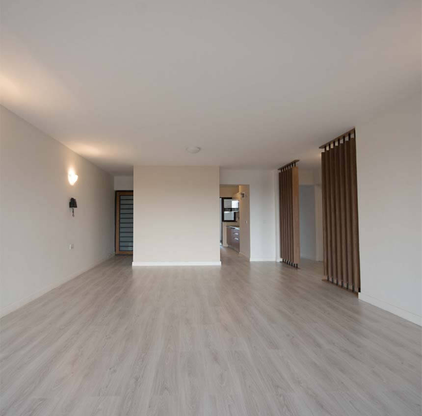 3 BEDROOM APARTMENTS  