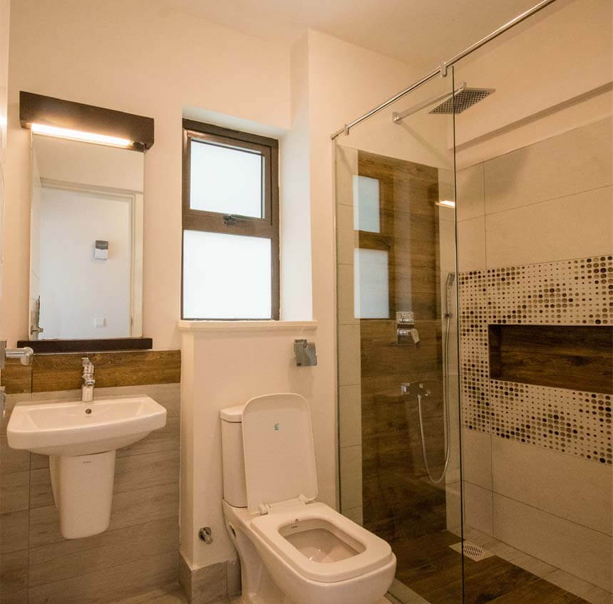 3 BEDROOM APARTMENTS  