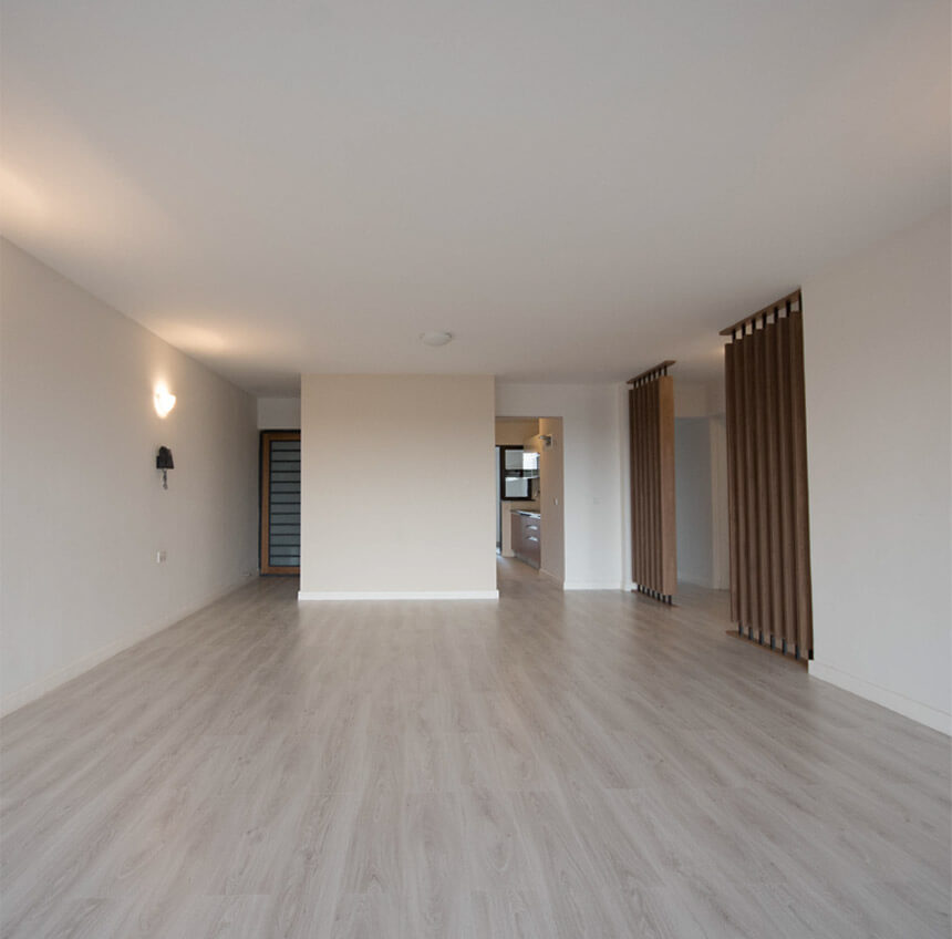 3 BEDROOM APARTMENTS  